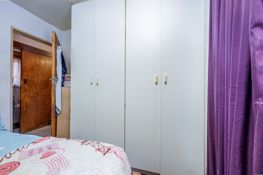 2 Bedroom Property for Sale in Oakdene Western Cape